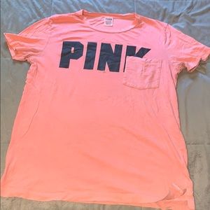 Tee shirt
